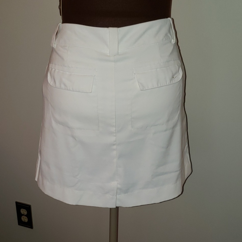 Golf skort - Picture 3 of 3